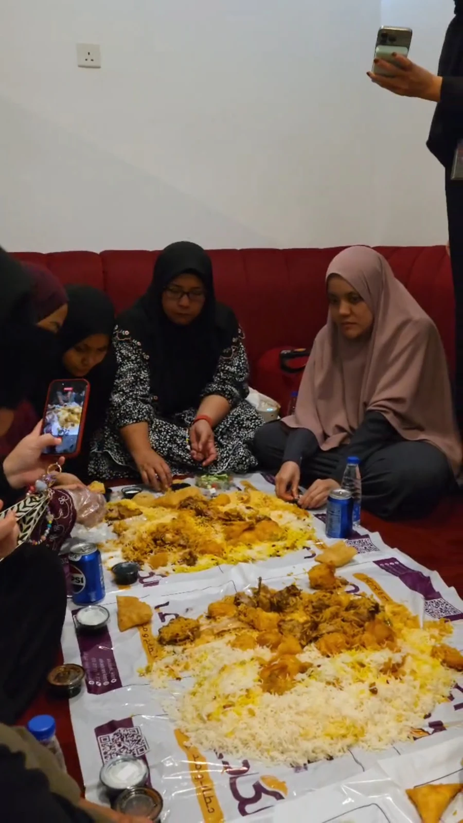 Sharing meals with pilgrims