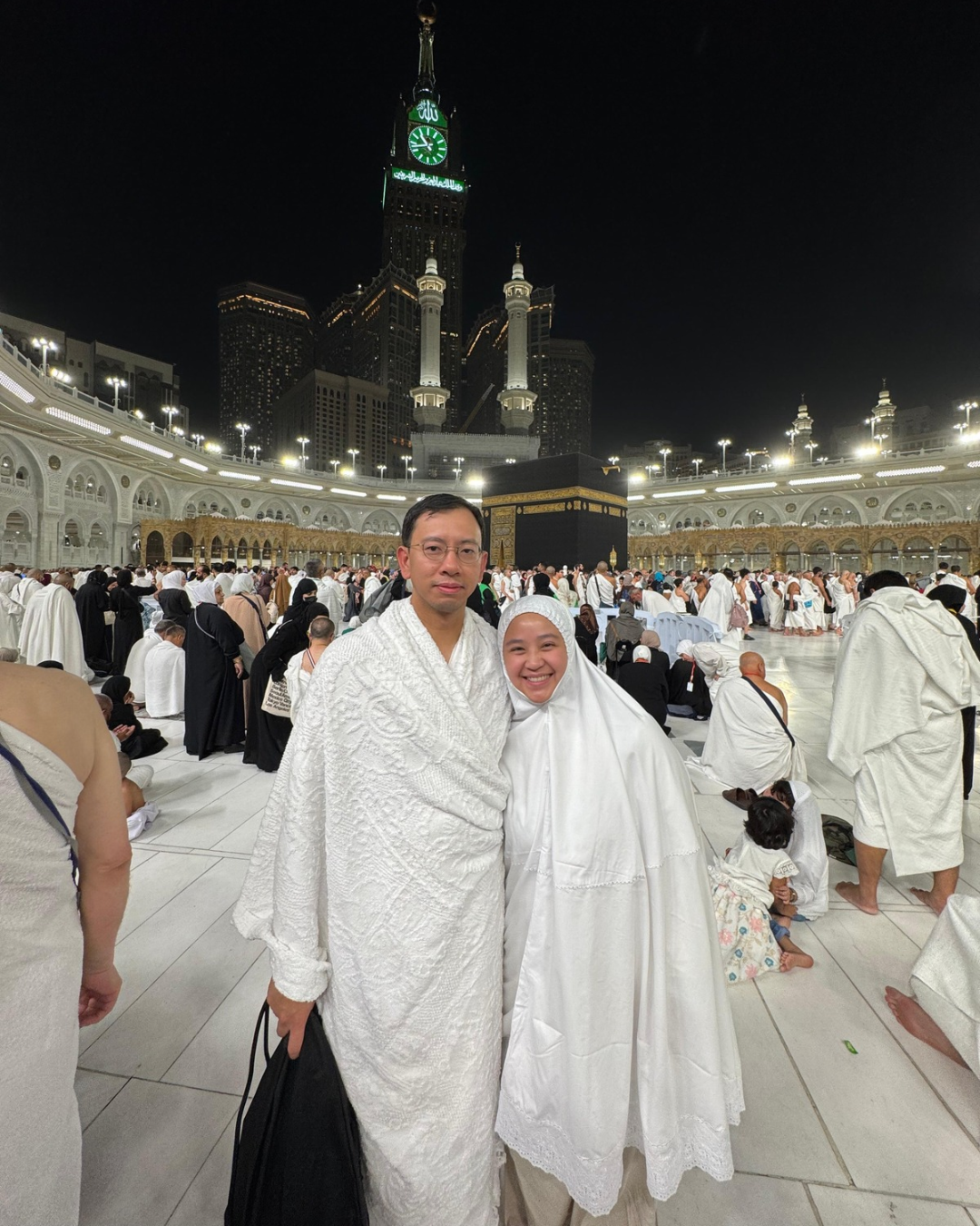 Pilgrims visiting Madinah